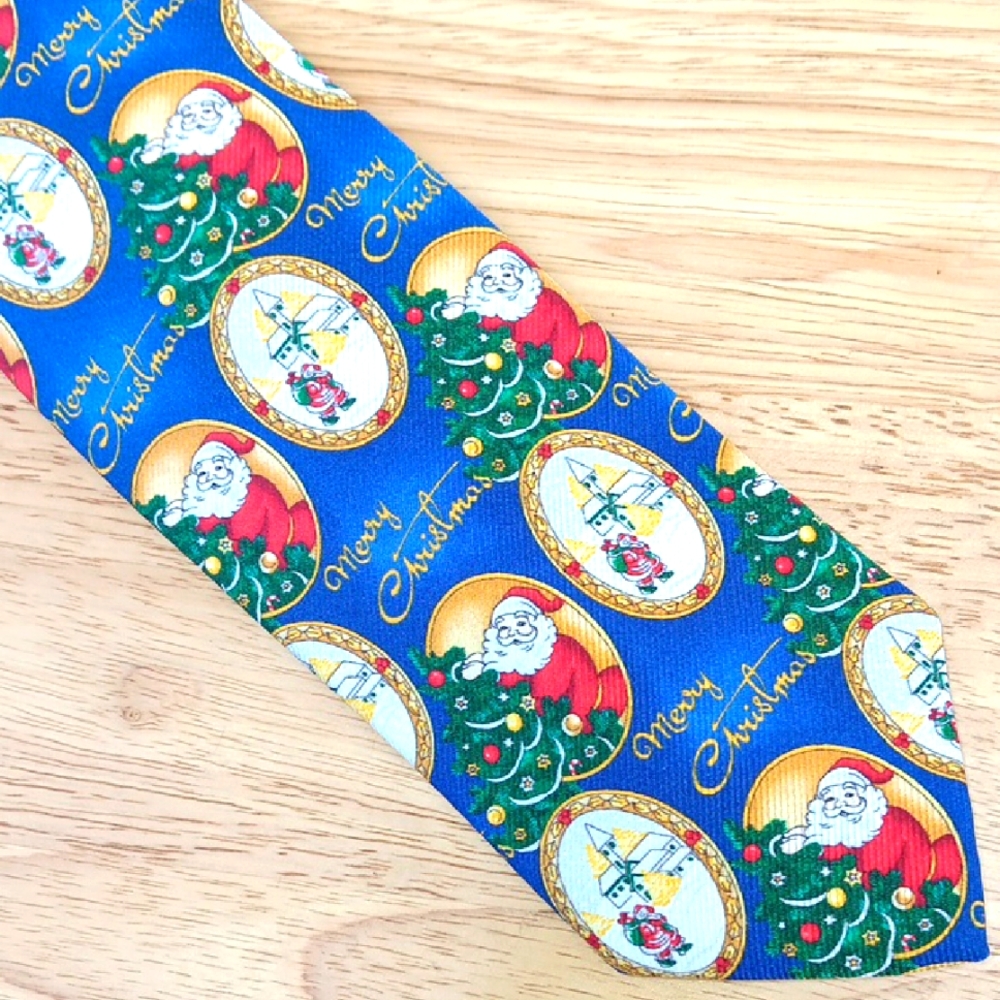 Festive Christmas *PRINT* Tie with Santa and Tree